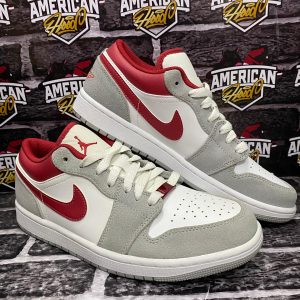 Jordan 1 Low SE