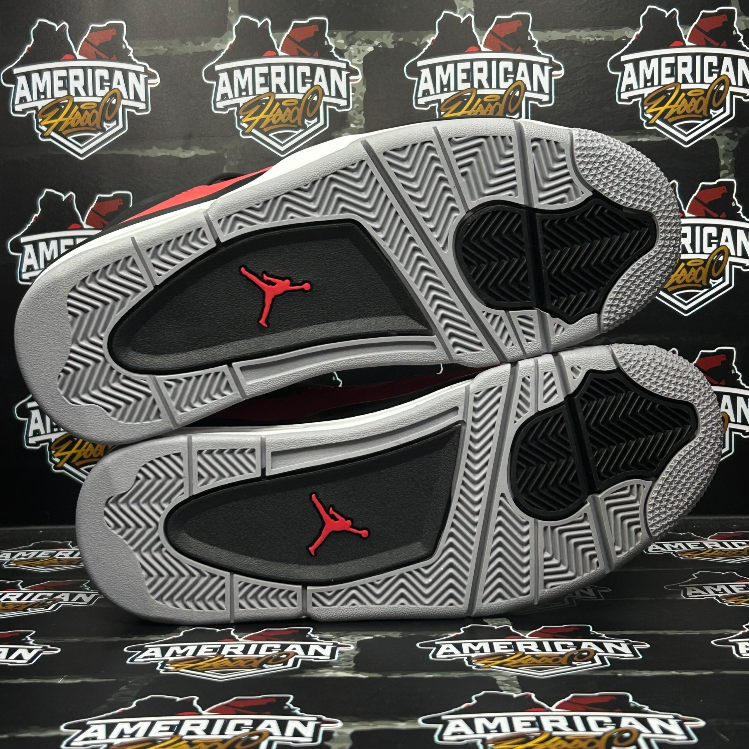 Jordan Retro 4 Toro - Imagen 5