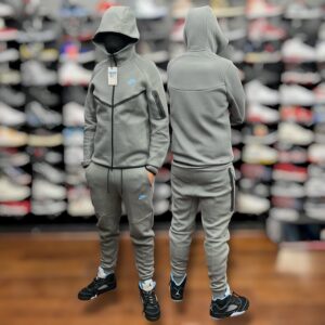 Conjunto Nike Tech Smoke Grey