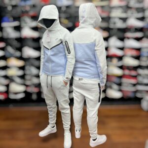 Conjunto Nike Tech X Air Max