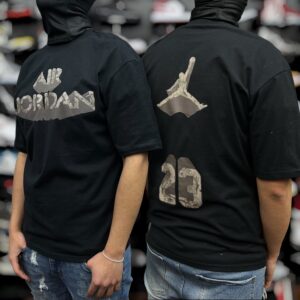 Polera Jordan Retro 4 Cavestone