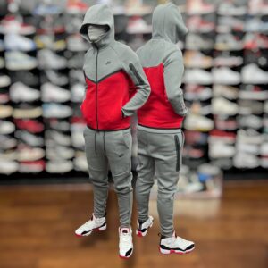 Conjunto Nike Tech Smoke Grey