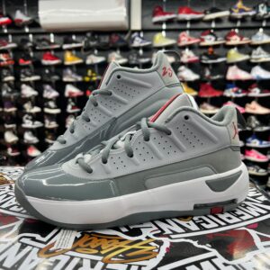 Jordan Max Aura 7 Grey